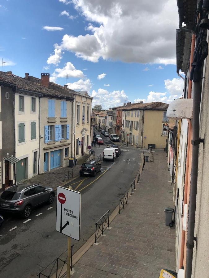 Spacieux Logement Face A La Cite Medievale Carcassonne Exterior foto